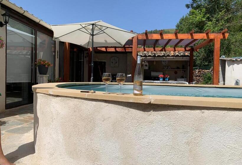 이코노미 룸, Maison Castellane Chambre D Hotes B&b