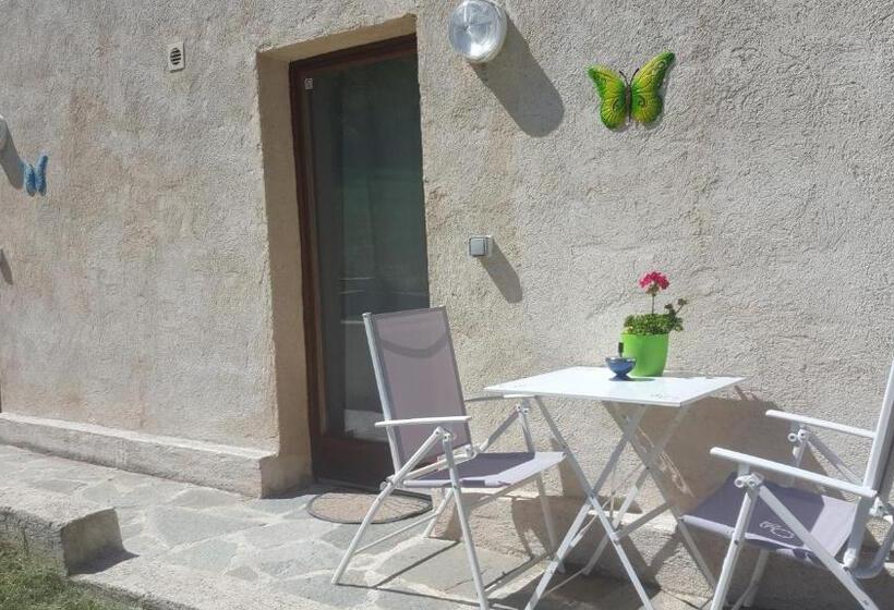 이코노미 룸, Maison Castellane Chambre D Hotes B&b