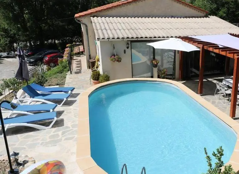 テラス付きスタンダードワンルーム, Maison Castellane Chambre D Hotes B&b