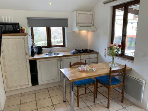 침실 1개 풀장 전망 아파트, Maison Castellane Chambre D Hotes B&b