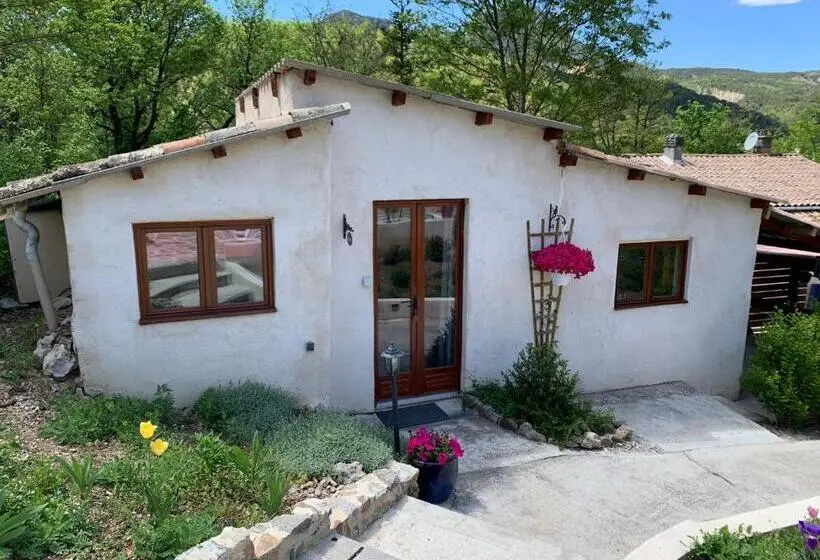 景色の見える一ベッドルームアパートメント, Maison Castellane Chambre D Hotes B&b