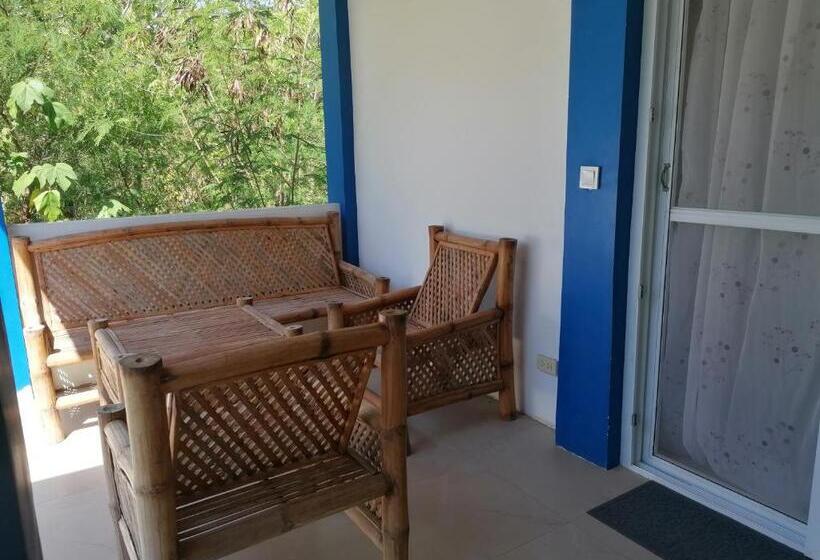 اتاق لوکس با بالکن, Villa Jana, Bantayan, Santa Fe