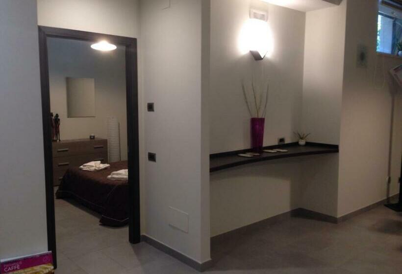 חדר סטנדרט לשלושה, B&b Villa Fiorita