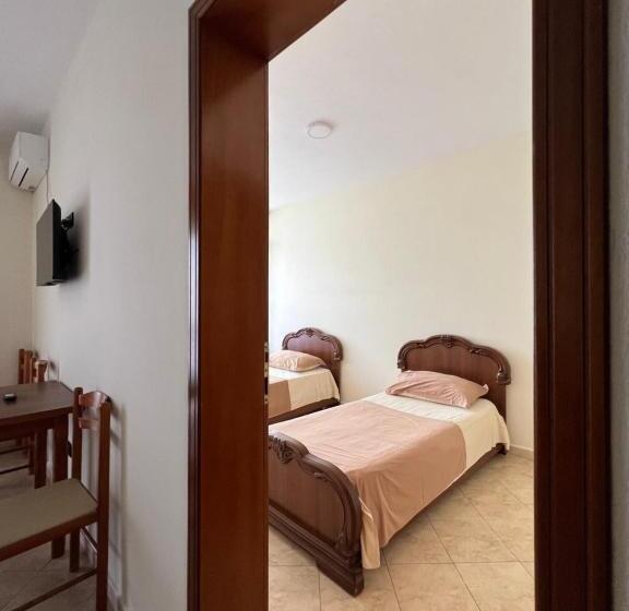 Апартаменты 1 Спальня с Балконом, Antik