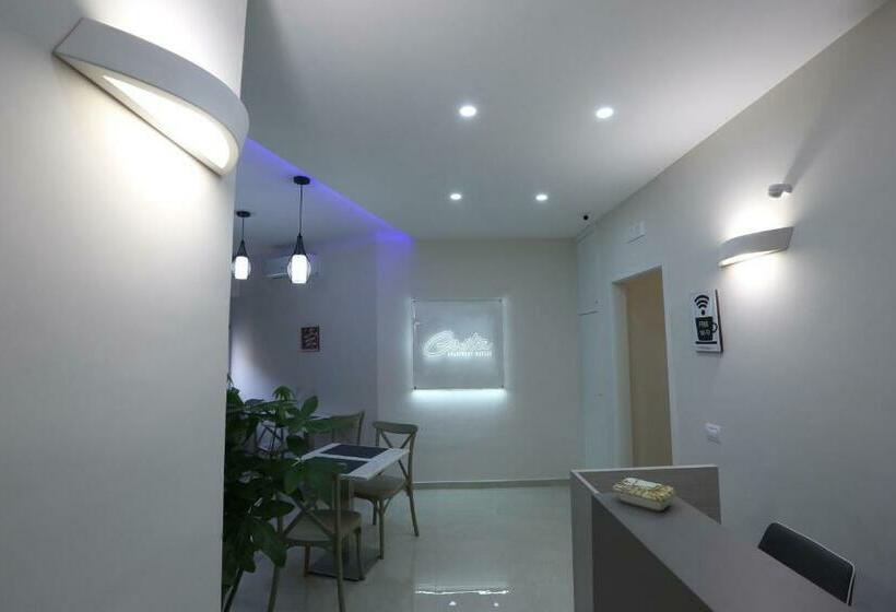 سوییت لوکس, Costa Apartment Naples
