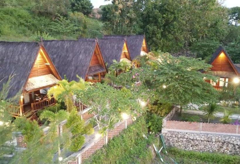 디럭스 스위트 킹 침대, Cersen Resort Lombok