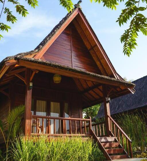 디럭스 스위트 킹 침대, Cersen Resort Lombok