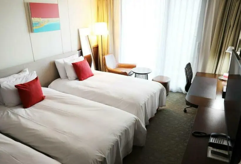 اتاق استاندارد سه نفره, Ramada By Wyndham Jeju Hamdeok