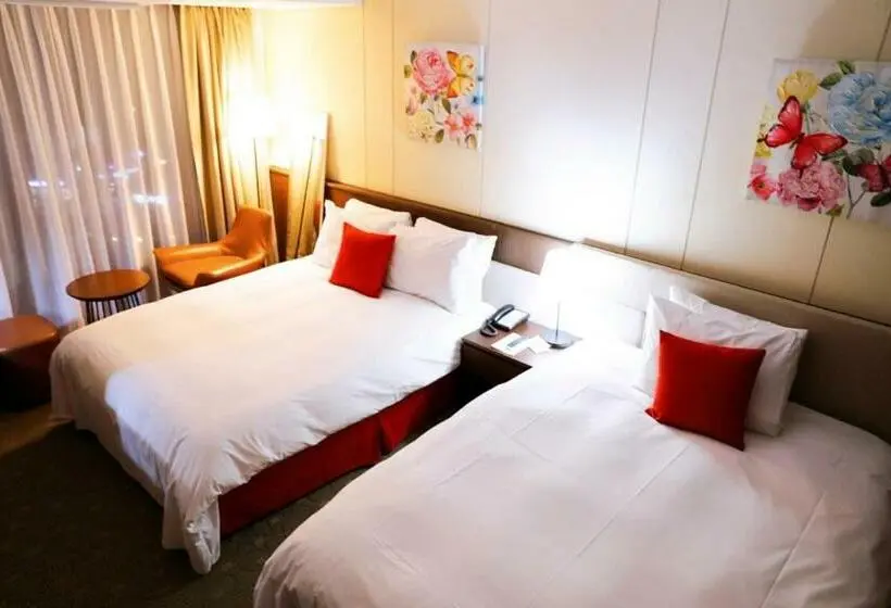 اتاق لوکس خانوادگی, Ramada By Wyndham Jeju Hamdeok