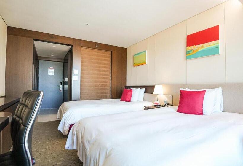 غرفة قياسية سرير مزدوج, Ramada By Wyndham Jeju Hamdeok