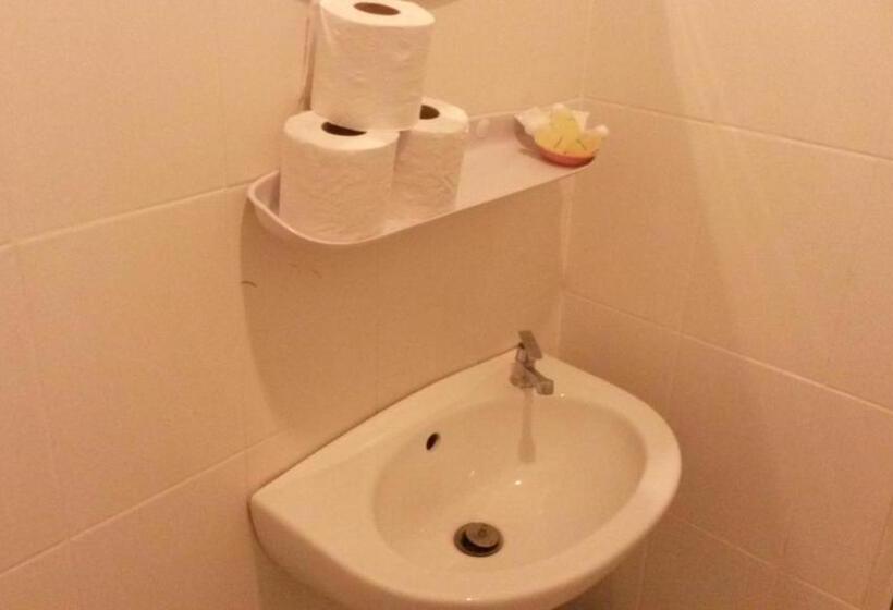 エコノミールーム, Rung Phangan