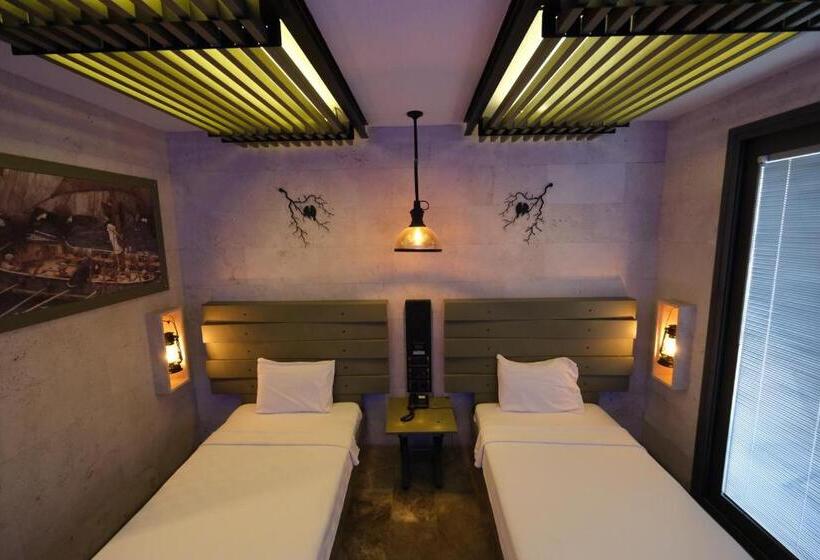 プールビュースタンダードルーム, Kosa Otel çeşme