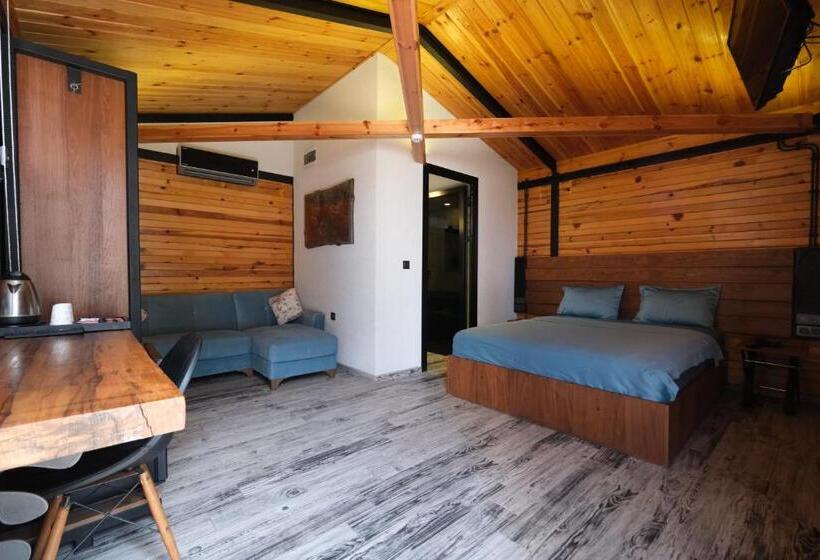 デラックスバンガロー, Kosa Otel çeşme
