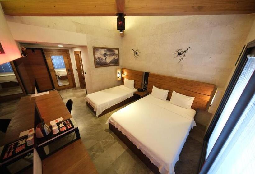 デラックストリプルルーム, Kosa Otel çeşme