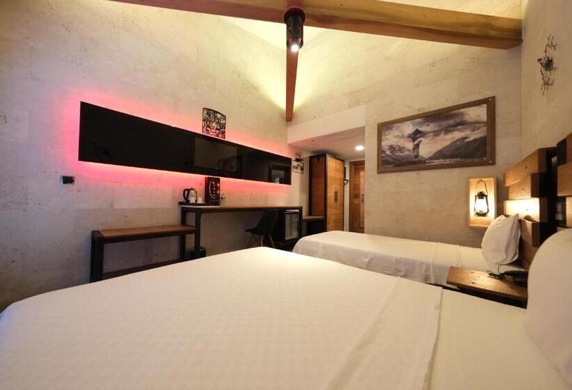 デラックストリプルルーム, Kosa Otel çeşme