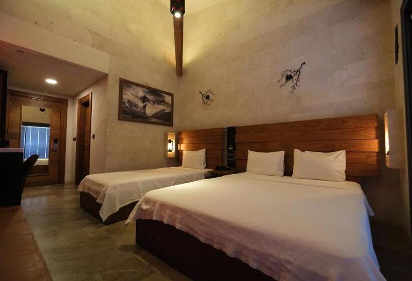 デラックストリプルルーム, Kosa Otel çeşme