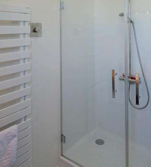 اتاق لوکس, La Ferrade Chambres D Hôtes B&b