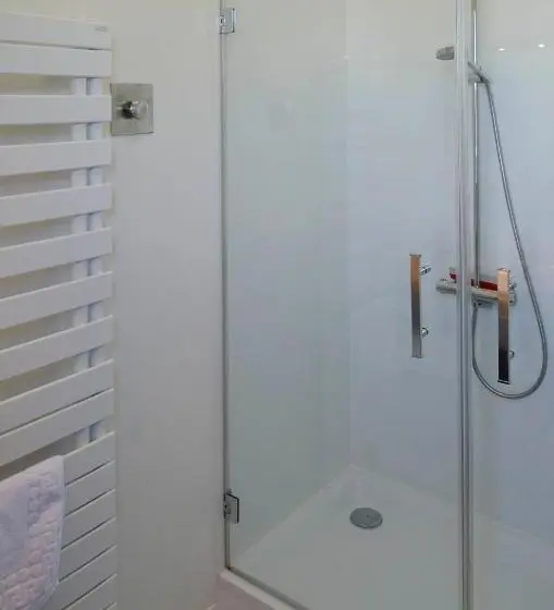 اتاق لوکس, La Ferrade Chambres D Hôtes B&b