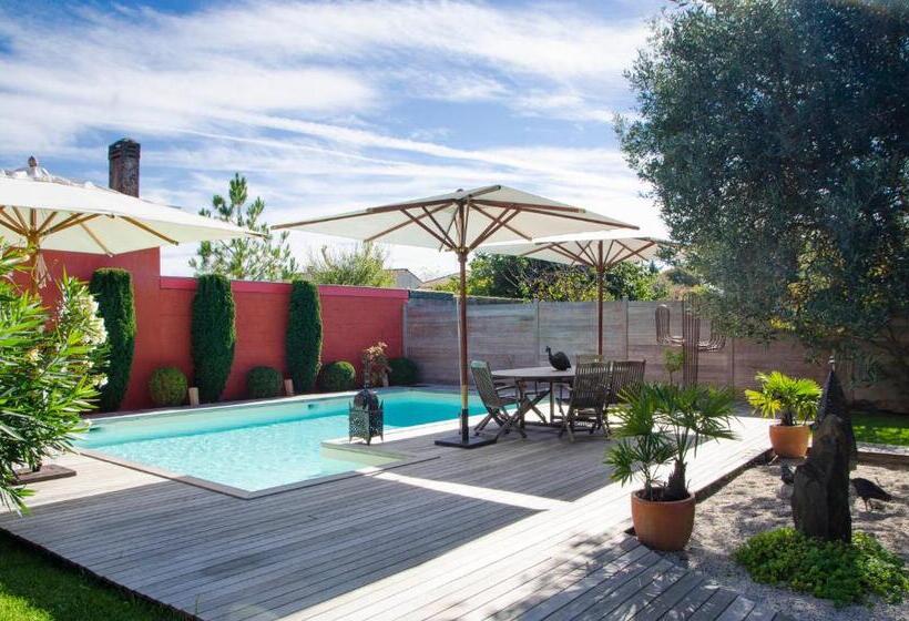 Номер Deluxe, La Ferrade Chambres D Hôtes B&b