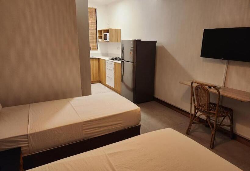 اتاق استاندارد با بالکن, La Perla Holiday Apartments