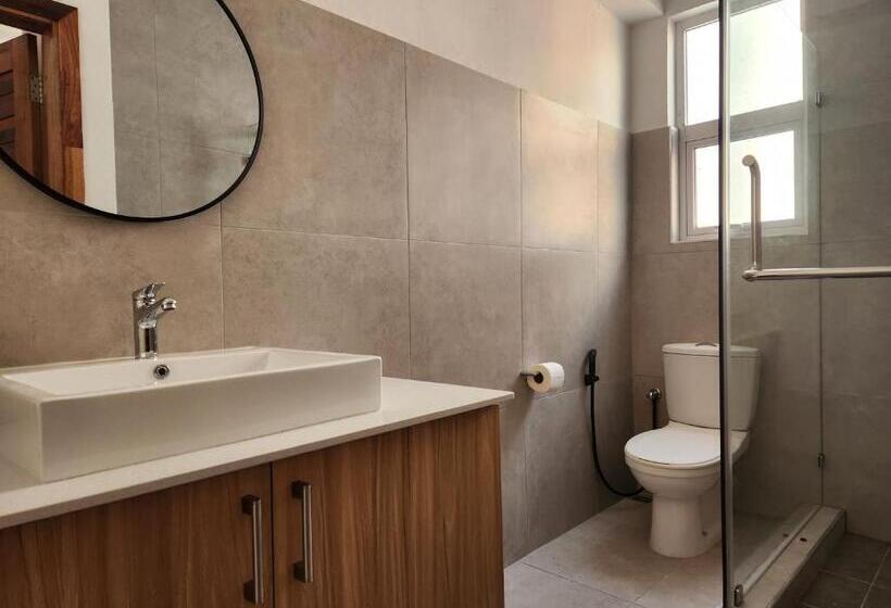 اتاق استاندارد با بالکن, La Perla Holiday Apartments