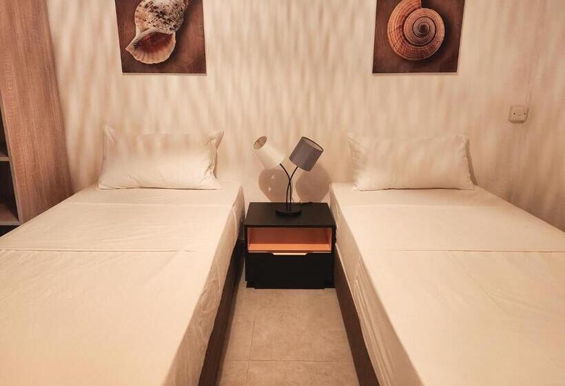 اتاق استاندارد با بالکن, La Perla Holiday Apartments