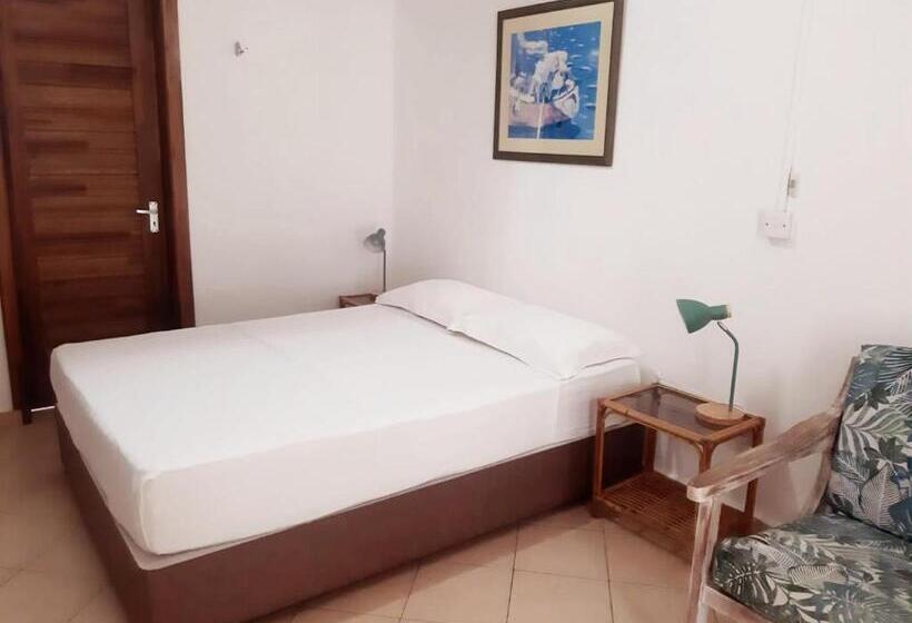 استودیوی استاندارد, La Perla Holiday Apartments