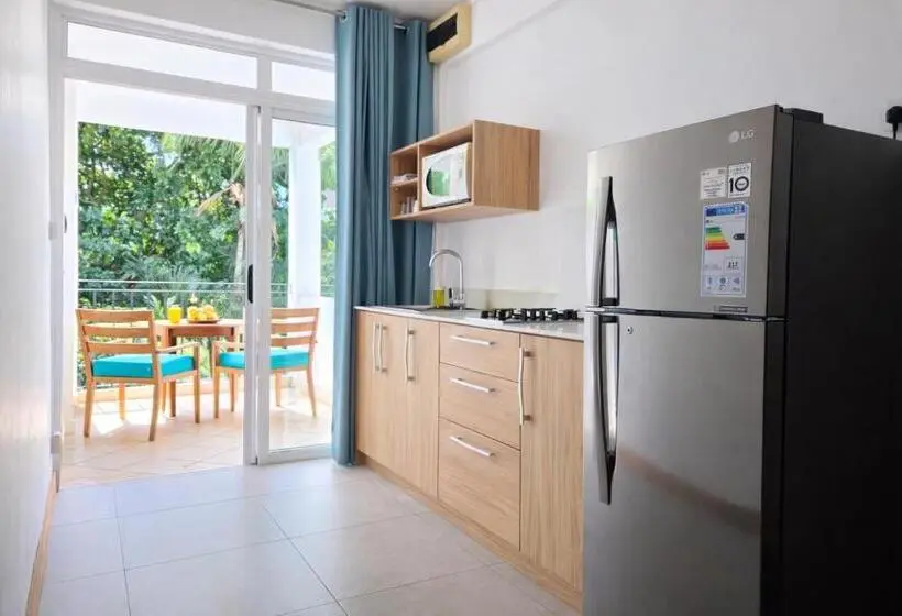 استودیو استاندارد با چشم‌انداز باغ, La Perla Holiday Apartments