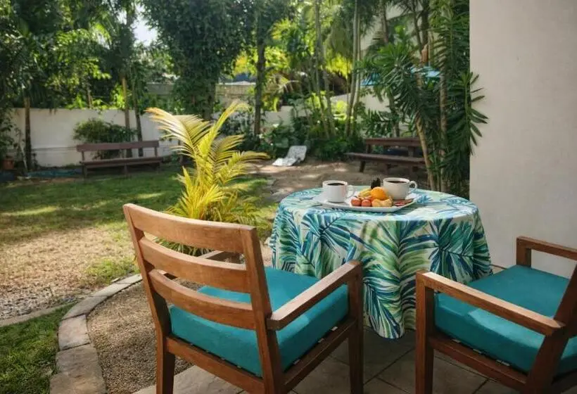 استودیوی استاندارد, La Perla Holiday Apartments