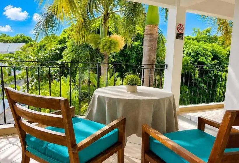 استودیوی سوپریور, La Perla Holiday Apartments