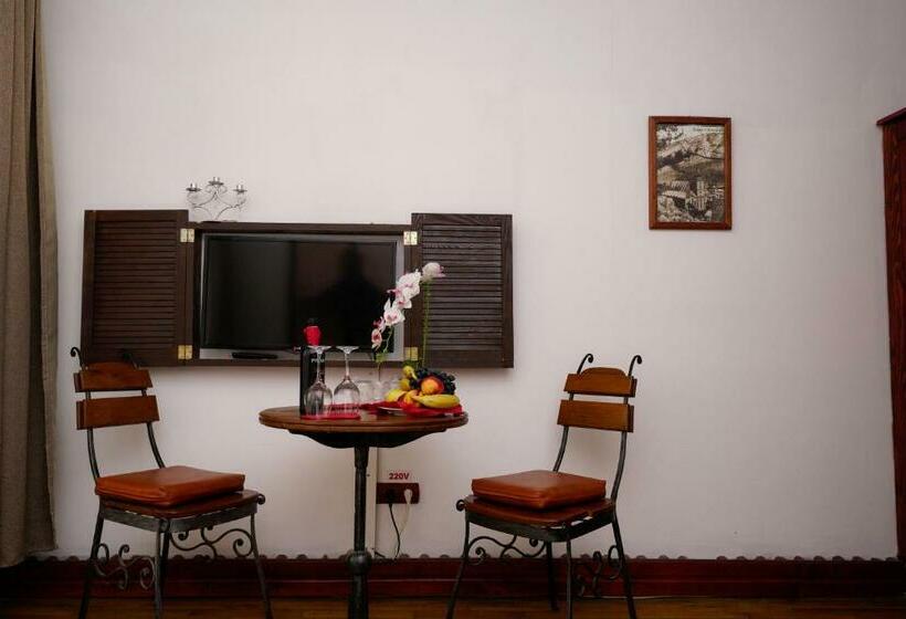 Номер Стандарт, Pensiunea Noemi