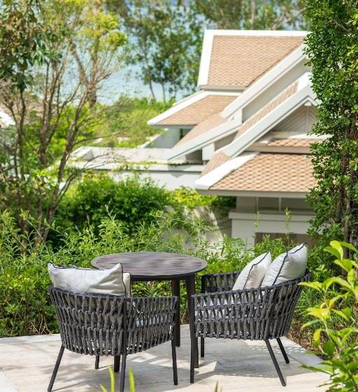 סוויטה עם בריכה, Banyan Tree Krabi