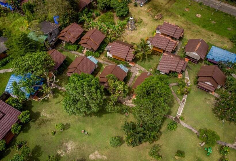 بنجلو قياسى مطلّ علي الحديقة, The Mermaid House