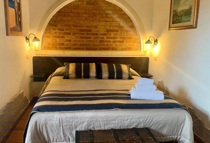 Pokój Standard Trzyosobowy, Aranceto Hotel Agriturismo