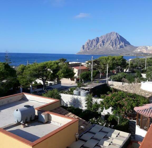 Апартаменты 5 спален, Casa Vacanze L Orizzonte