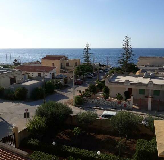 Апартаменты 5 спален, Casa Vacanze L Orizzonte