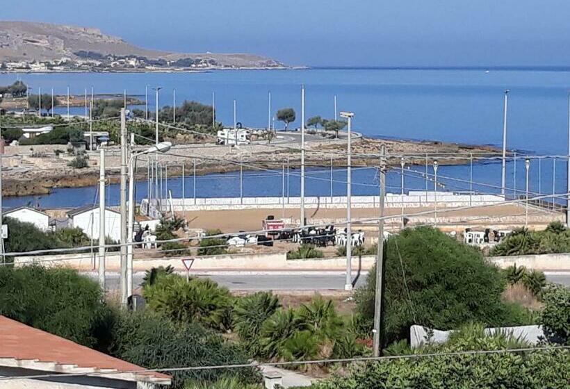 Апартаменты 5 спален, Casa Vacanze L Orizzonte