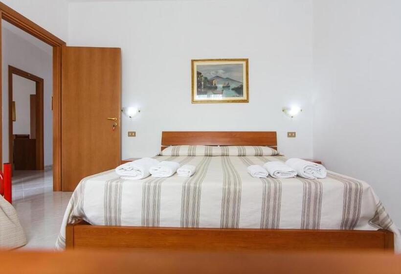 Апартаменты 5 спален, Casa Vacanze L Orizzonte