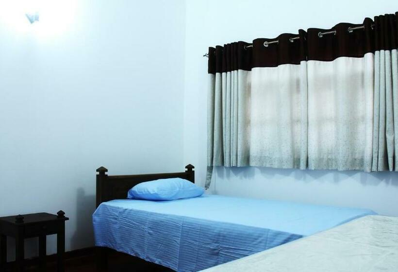 Quarto Estandar Individual, Grand Villa