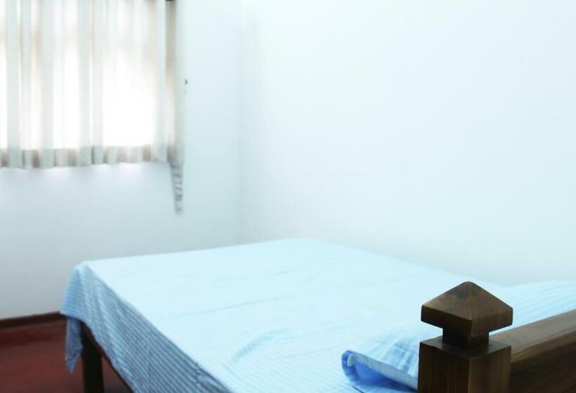 Quarto Estandar, Grand Villa