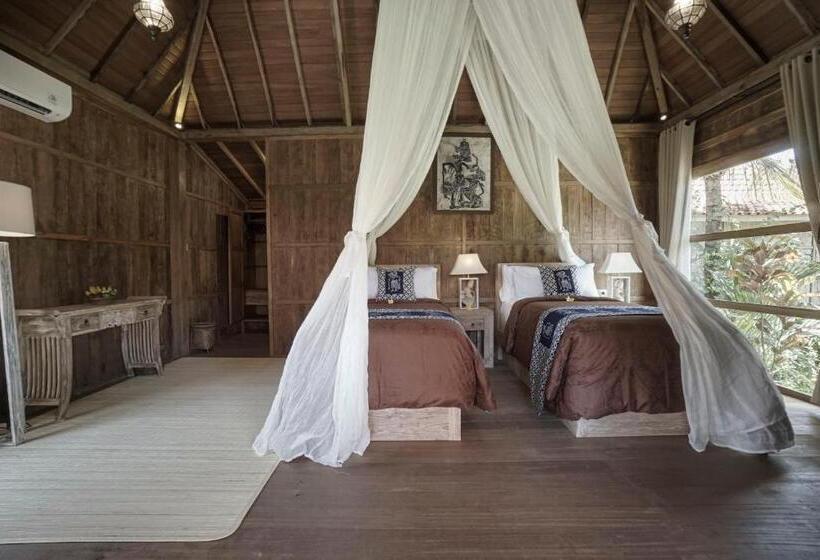 Номер Deluxe, Kirani Joglo Villa Bali By Mahaputra