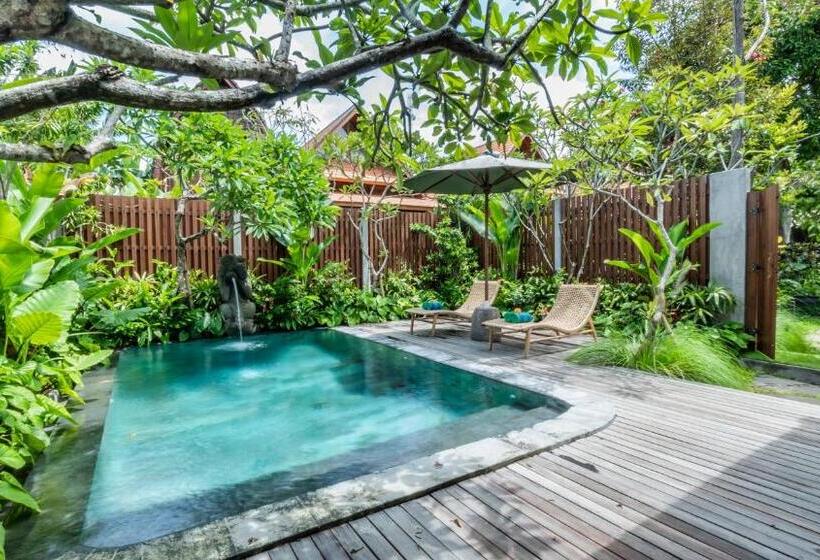 וילה עם חדר שינה אחד ובריכת שחיה, Kirani Joglo Villa Bali By Mahaputra