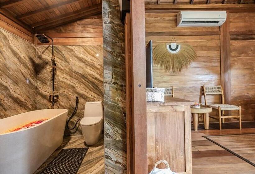 וילה עם חדר שינה אחד ובריכת שחיה, Kirani Joglo Villa Bali By Mahaputra