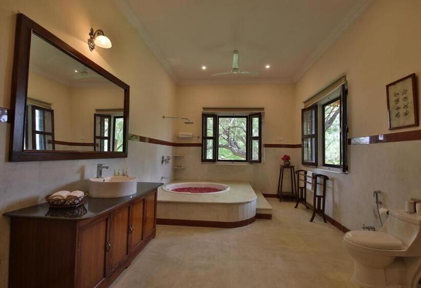 豪华套房, Roop Niwas Kothi, Near Mandawa