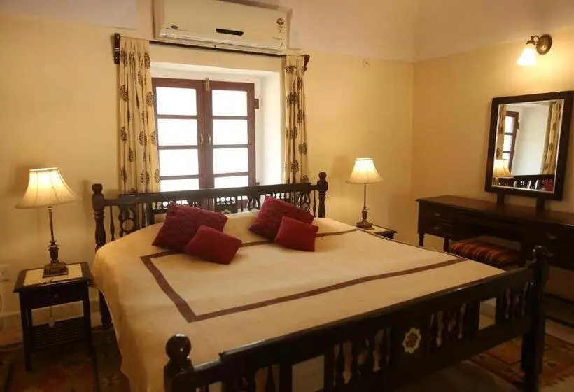 デラックスルーム, Roop Niwas Kothi, Near Mandawa