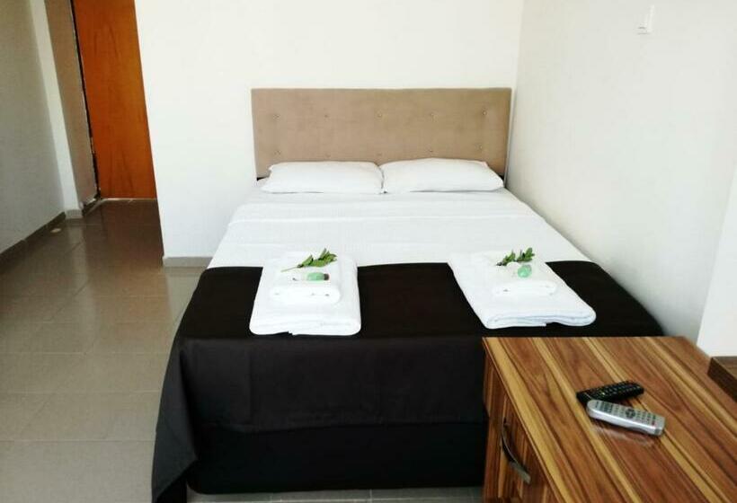 غرفة قياسية مطلّة علي البحر, Vi̇lla Fuat