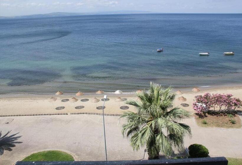 Triple Room Sea View, Vi̇lla Fuat