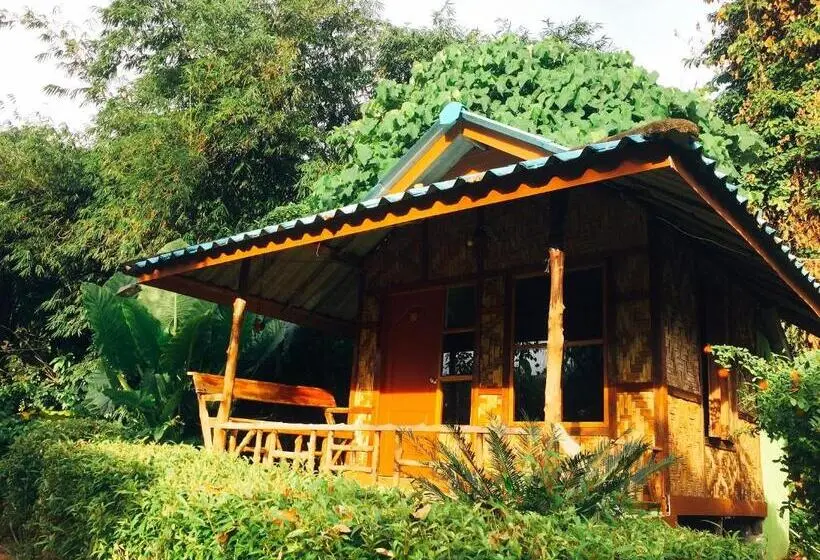 スタンダードバンガロー, Koh Mook Garden Beach Resort