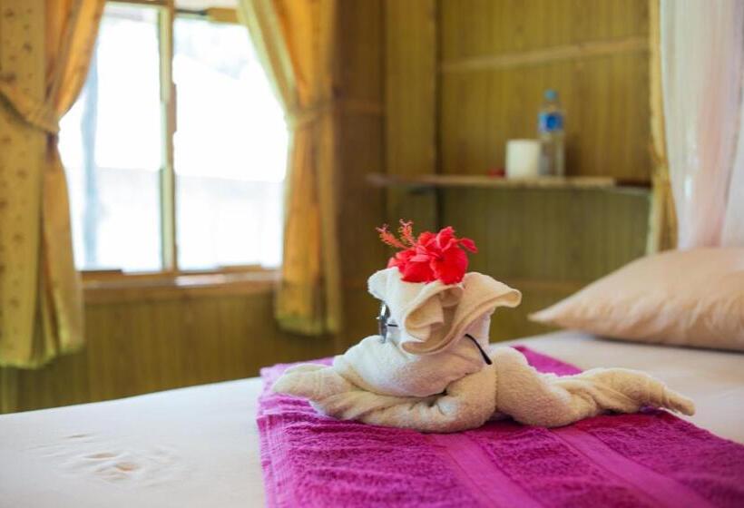 בקתה סטנדרטית, Koh Mook Garden Beach Resort