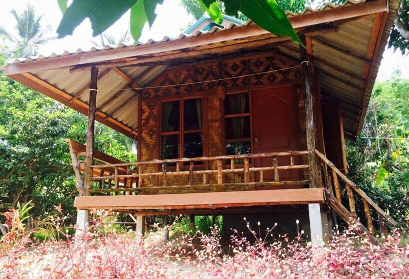 בקתה סטנדרטית, Koh Mook Garden Beach Resort